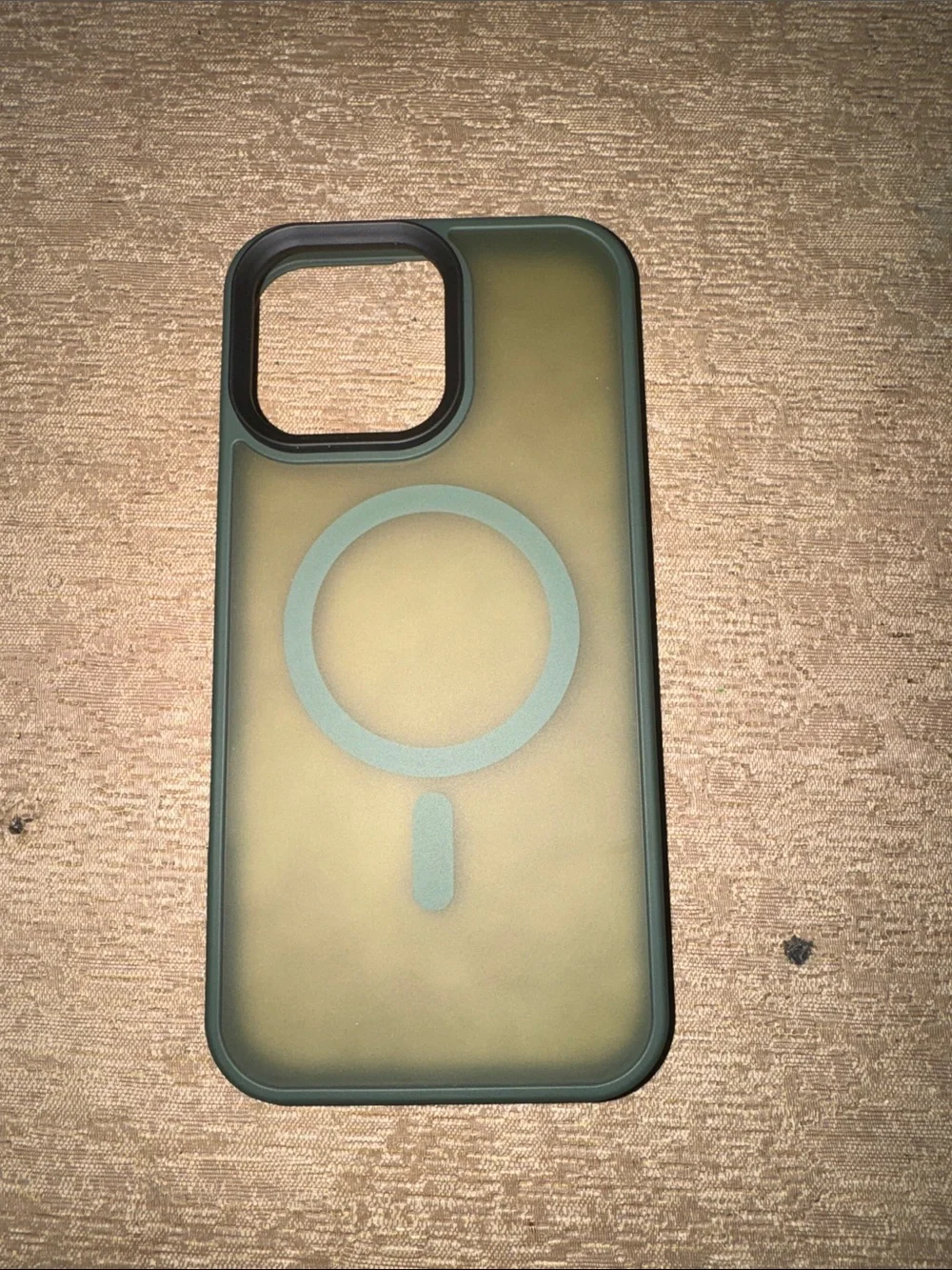 Slim Protective Green iPhone Case with Magnetic Ring